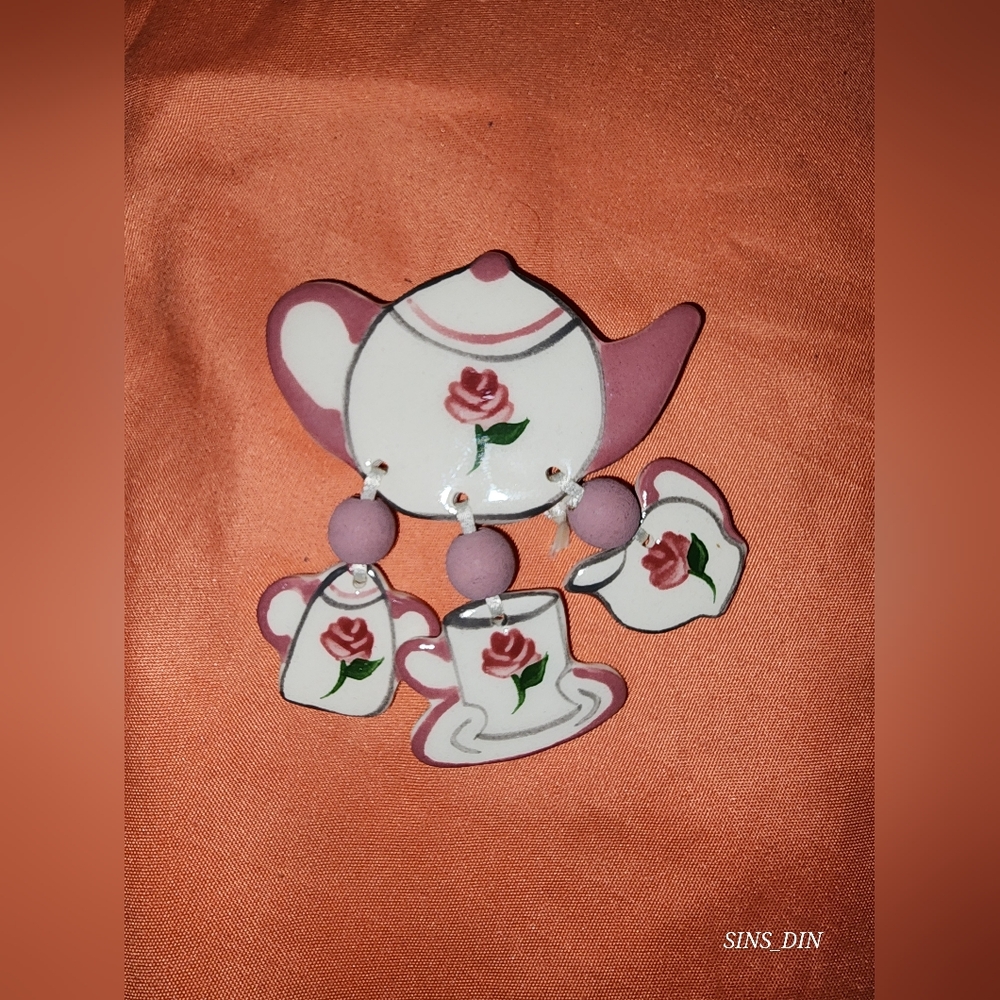 Brooch